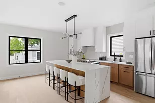 57 Myrtle St, Medford, MA 02155 - Photo 7