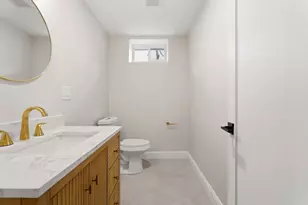 57 Myrtle St, Medford, MA 02155 - Photo 37
