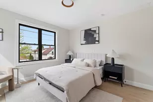 57 Myrtle St, Medford, MA 02155 - Photo 21
