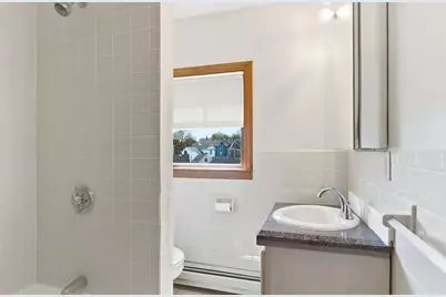 22 Franklin St, Woburn, MA 01801 - Photo 33
