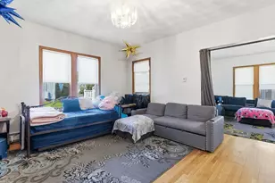 22 Franklin St, Woburn, MA 01801 - Photo 11