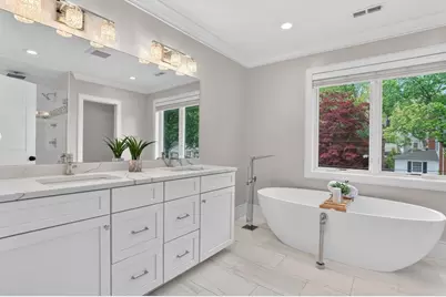 11 Haynes Rd, Newton, MA 02459 - Photo 17