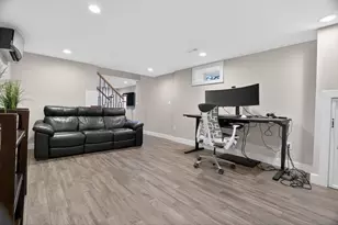 11 Haynes Rd, Newton, MA 02459 - Photo 35