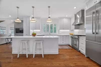 11 Haynes Rd, Newton, MA 02459 - Photo 5
