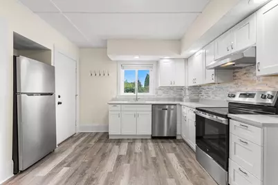 75 Enon #2, Beverly, MA 01915 - Photo 5