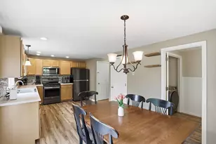 1185 Main St, Clinton, MA 01510 - Photo 17