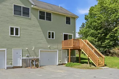 1185 Main St #4, Clinton, MA 01510 - Photo 3