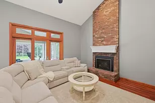 110 Goulding St, Holliston, MA 01746 - Photo 19