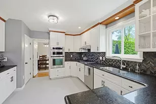 110 Goulding St, Holliston, MA 01746 - Photo 15