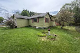 88 Newell Pond Rd, Greenfield, MA 01301 - Photo 3
