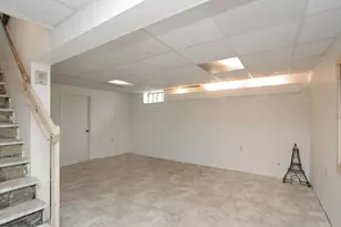 49 Fitzgerald Rd, Springfield, MA 01104 - Photo 25
