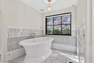 18 Middlesex St, Winchester, MA 01890 - Photo 21