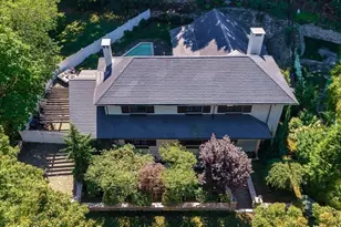 18 Middlesex St, Winchester, MA 01890 - Photo 3