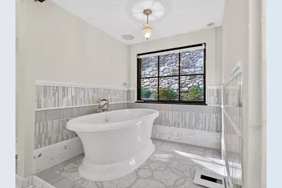 18 Middlesex St, Winchester, MA 01890 - Photo 17