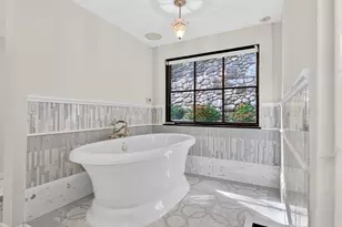 18 Middlesex St, Winchester, MA 01890 - Photo 21