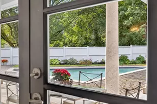 18 Middlesex St, Winchester, MA 01890 - Photo 27