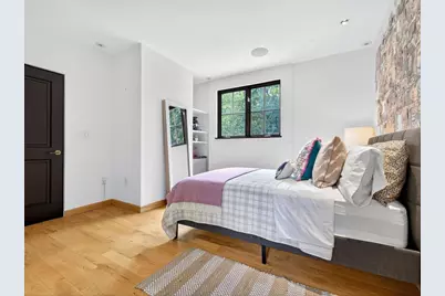 18 Middlesex St, Winchester, MA 01890 - Photo 25