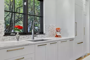 18 Middlesex St, Winchester, MA 01890 - Photo 13