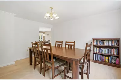 28 Wood Dr, Mendon, MA 01756 - Photo 7
