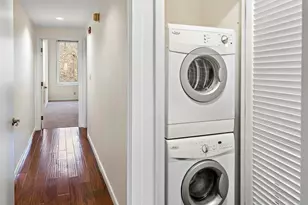 492 Beacon St, Boston, MA 02115 - Photo 11