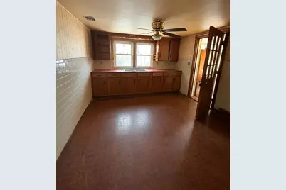 7 Lorette St, Boston, MA 02132 - Photo 3
