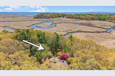 156 Duck Hill Rd, Duxbury, MA 02332 - Photo 1