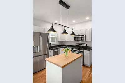 443 E 7th #3, Boston, MA 02127 - Photo 7