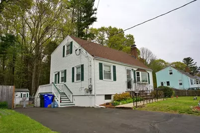 35 Hillsdale Rd, Holbrook, MA 02343 - Photo 3