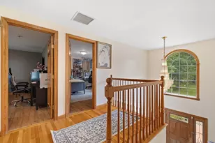 35 Burnap St, Auburn, MA 01501 - Photo 19