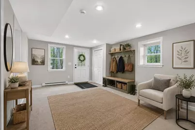 207 Bigelow St, Marlborough, MA 01752 - Photo 11