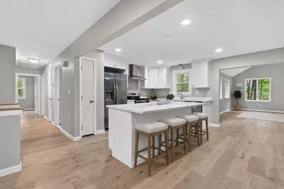 207 Bigelow St, Marlborough, MA 01752 - Photo 5
