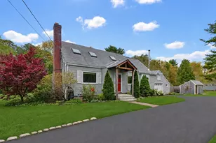 13 Lawrence Cir, Medfield, MA 02052 - Photo 1