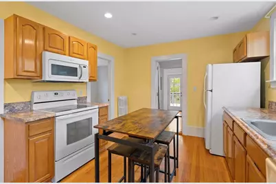 24 Hillside Ave, Braintree, MA 02184 - Photo 3