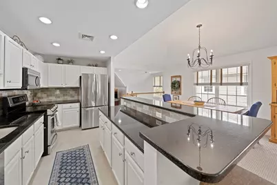 7 Evergreen Circle #7, Canton, MA 02021 - Photo 17