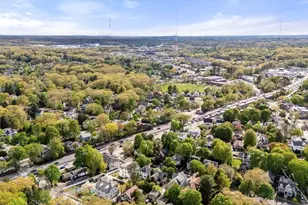 42 Aberdeen St, Newton, MA 02461 - Photo 35