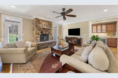 99 Red Gate Rd, Tyngsborough, MA 01879 - Photo 3
