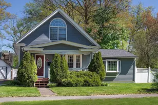 107 Lyman St, South Hadley, MA 01075 - Photo 1