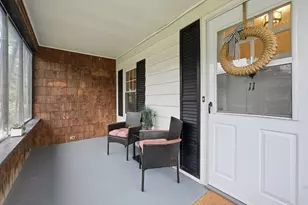 11 Wildrose Ave, Worcester, MA 01602 - Photo 5