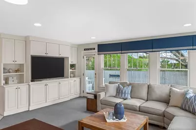 9 Lincoln Ave, Scituate, MA 02066 - Photo 17