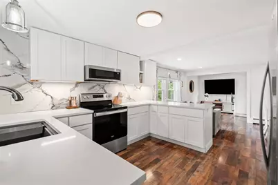 40 Lake Dr, Hamilton, MA 01982 - Photo 5