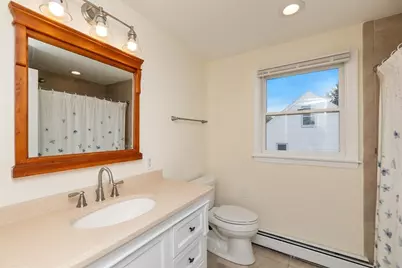 27 Bowdoin St, Winthrop, MA 02152 - Photo 19