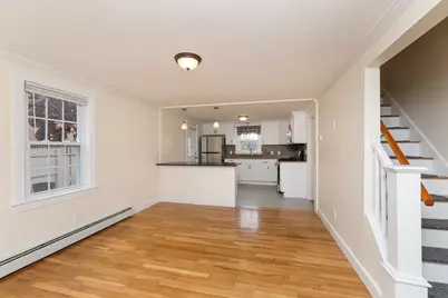 27 Bowdoin St, Winthrop, MA 02152 - Photo 9
