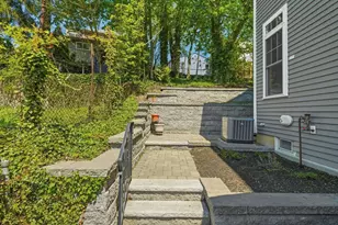 33 Charles St, Watertown, MA 02472 - Photo 15