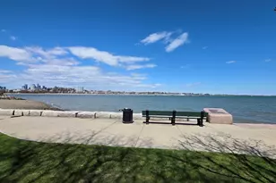 1 S Point Dr, Boston, MA 02125 - Photo 9