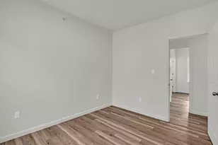 12 Alpine St, Worcester, MA 01610 - Photo 21