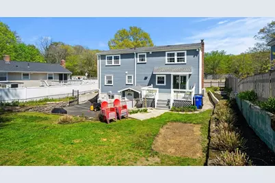 1061 Centre St, Boston, MA 02130 - Photo 5