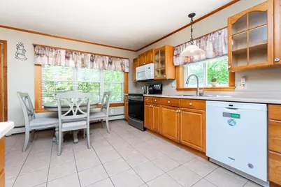 12 Brook St, Taunton, MA 02780 - Photo 3