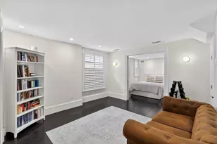 12 Hereford St, Boston, MA 02115 - Photo 17
