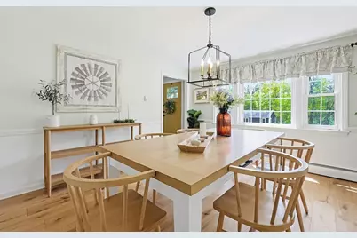 135 Locust St, Holliston, MA 01746 - Photo 11