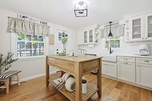 135 Locust St, Holliston, MA 01746 - Photo 13